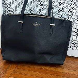 Kate Spade Black Tote Bag Elegant Spacious Design